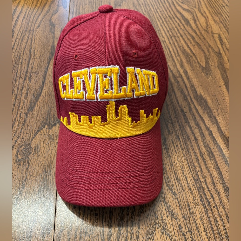 Cleveland Skyline baseball hat/adjustable Velcro OSFM